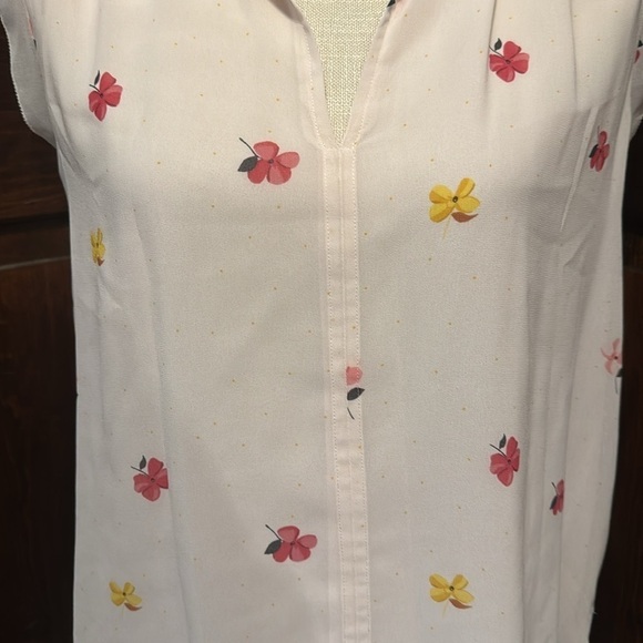 Loft Floral Sleeveless Blouse - Picture 3 of 6